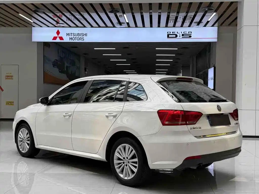 Volkswagen Gran Lavida 2014
