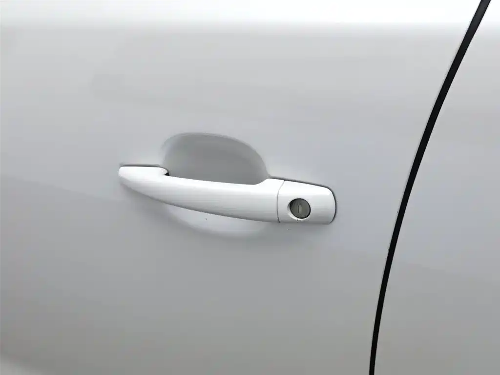 Peugeot 3008 2016 — фото 18