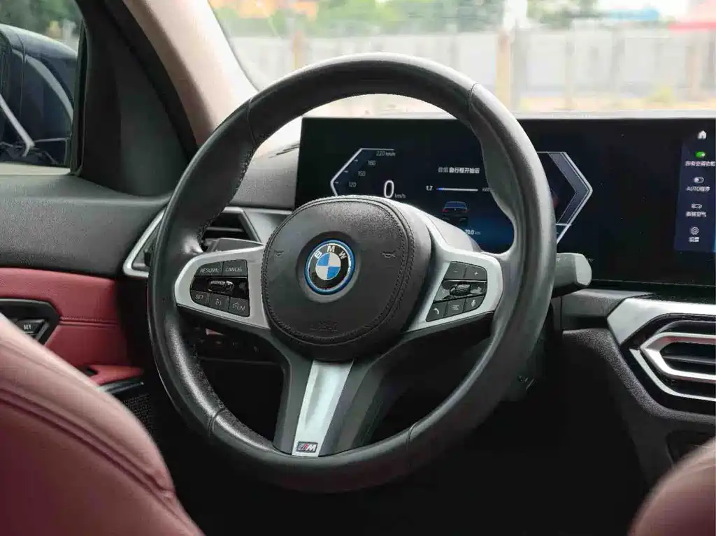 BMW i3 2022 — фото 16