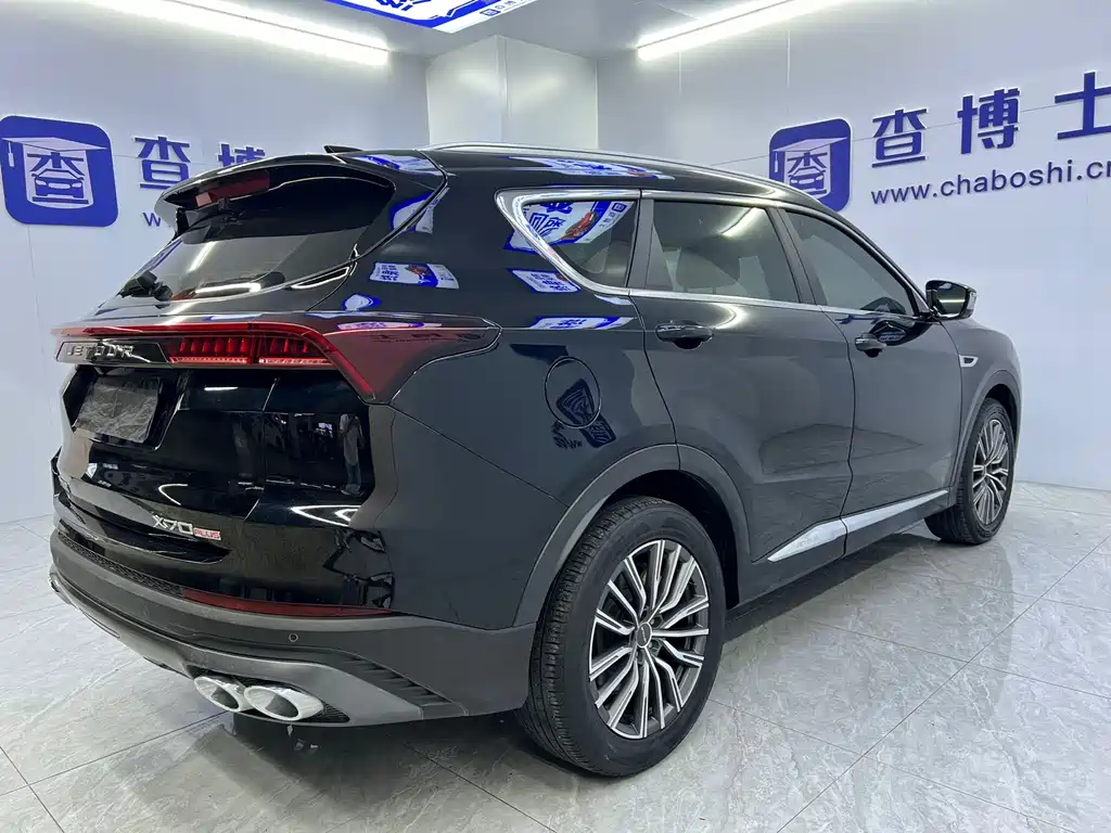 Jetour X70 PLUS 2023 — фото 18