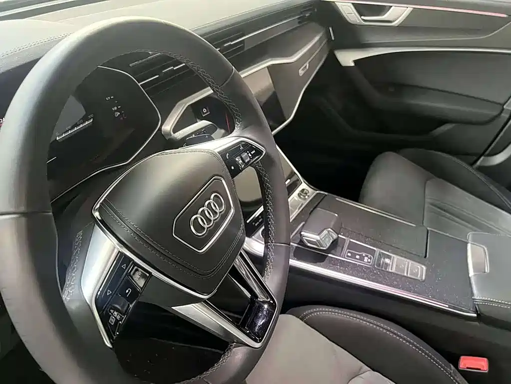 Audi A6L 2023