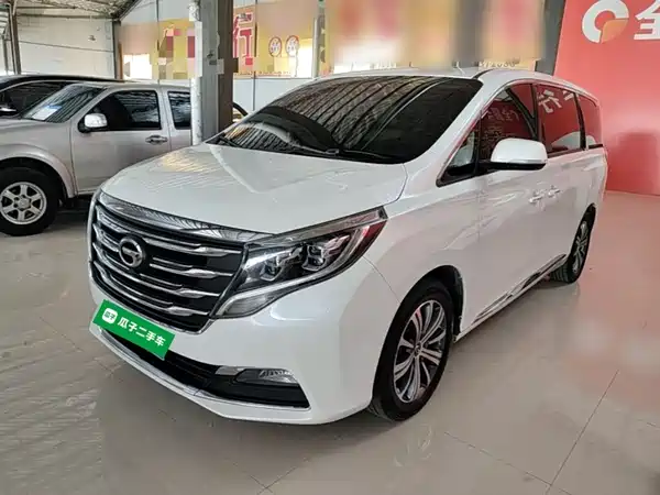 GAC Trumpchi M8 2018