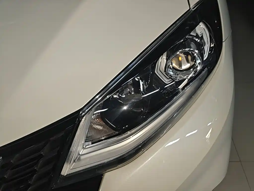 Nissan Tiida 2023 — фото 24
