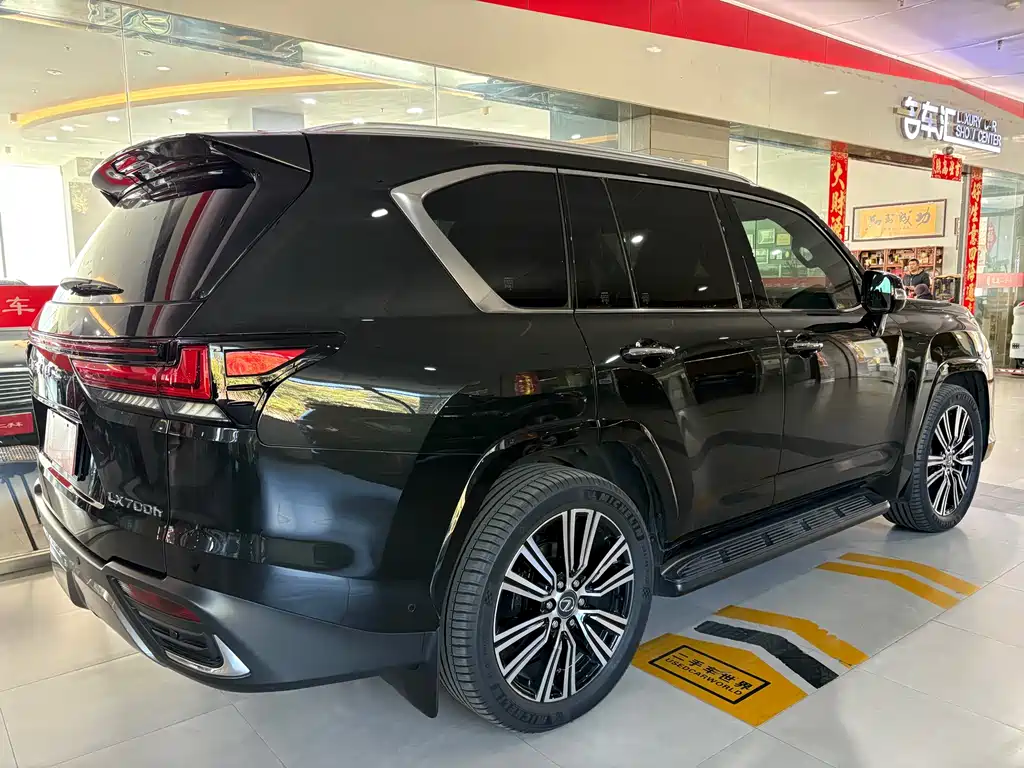 Lexus LX 2025 — фото 23