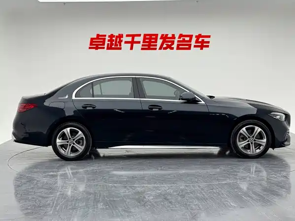 Mercedes-Benz C-Class 2022