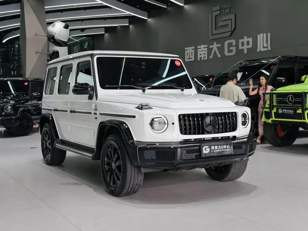 Mercedes-Benz G-Class 2023 — фото 3