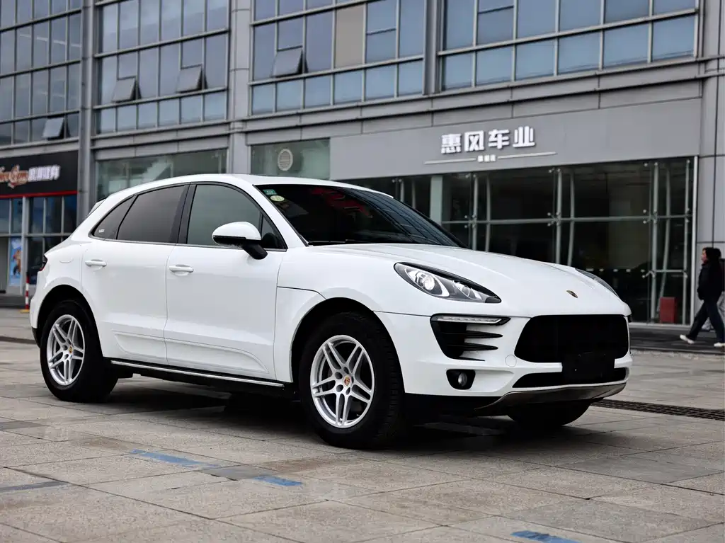 Porsche Macan 2018 — фото 3