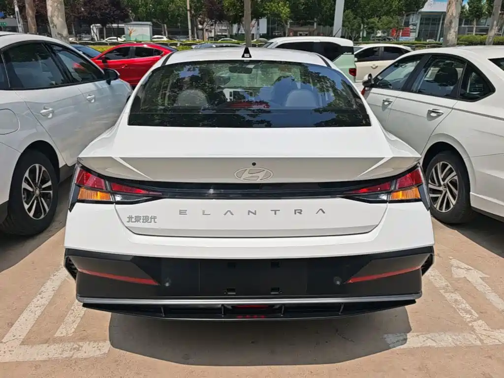 Hyundai Elantra 2026