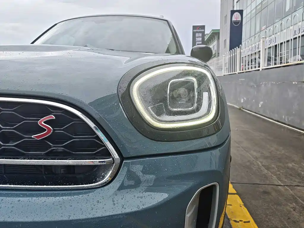 MINI Countryman 2021 — фото 19