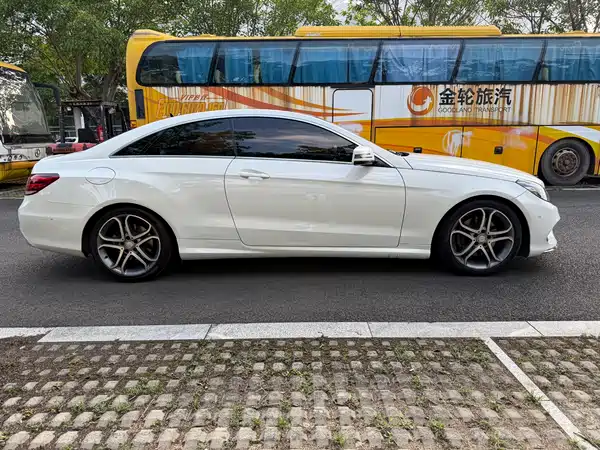 Mercedes-Benz E-Class 2014
