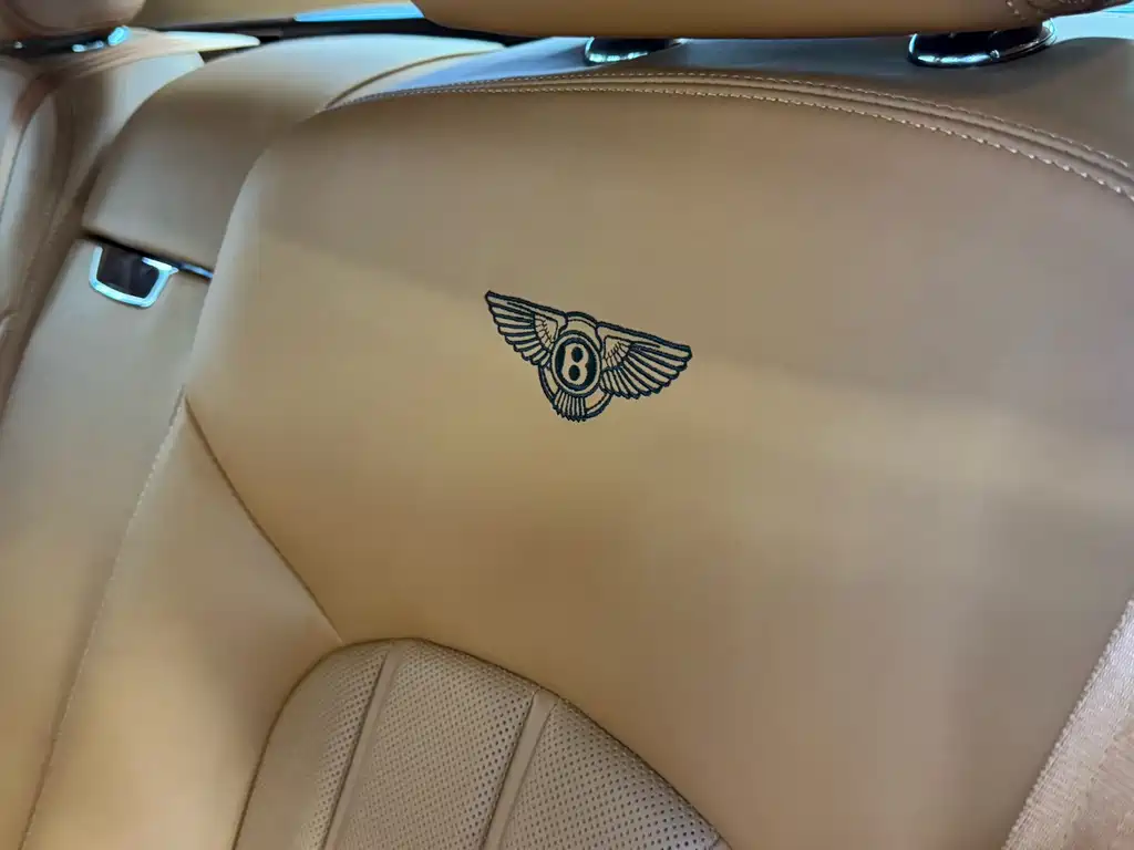 Bentley Mulsanne 2014 — фото 33