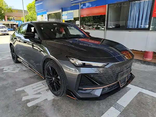 Changan UNI-V 2023