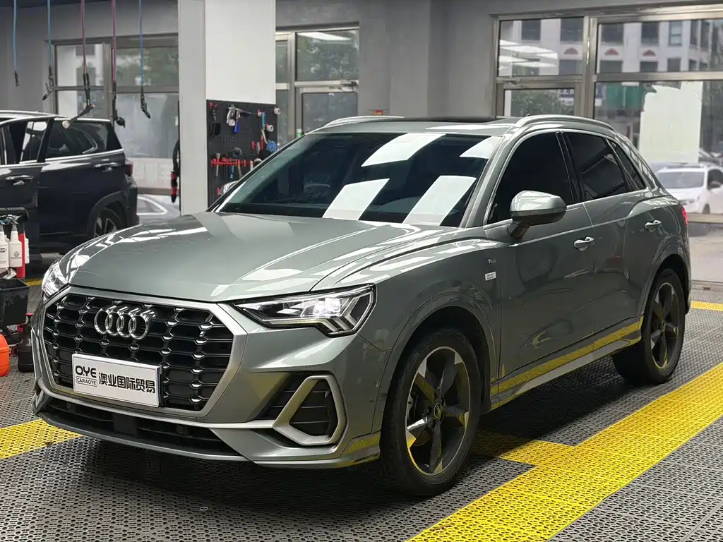 Audi Q3 2022