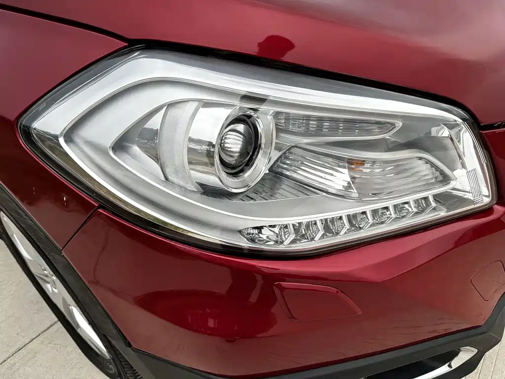 Suzuki S-Cross 2016 — фото 20