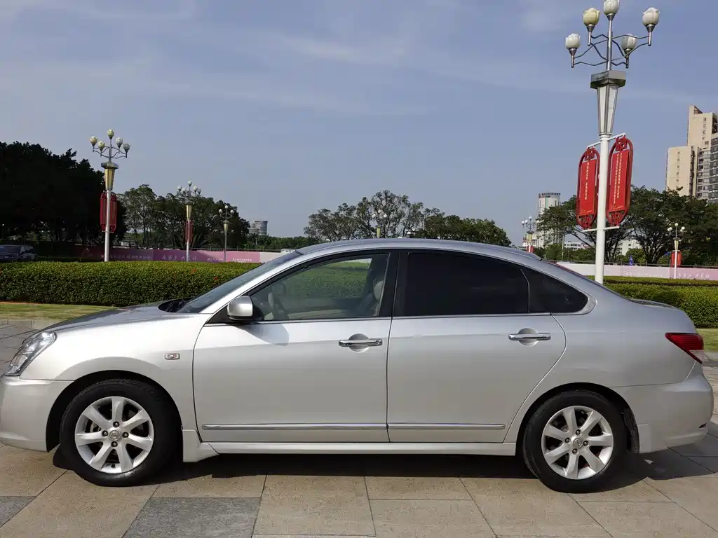 Nissan Sylphy 2012