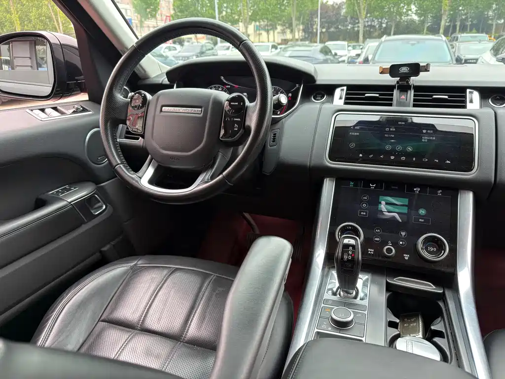 Land Rover Sport 2021 — фото 12