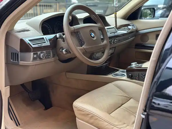 BMW 7 Series 2008