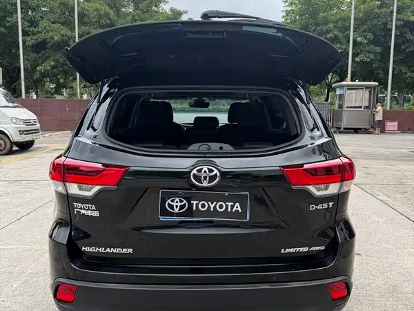 Toyota Highlander 2018