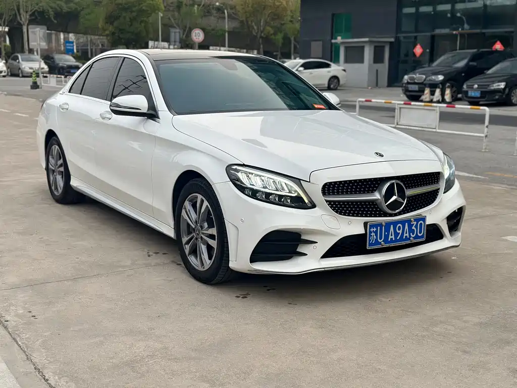 Mercedes-Benz C-Class 2021 — фото 3