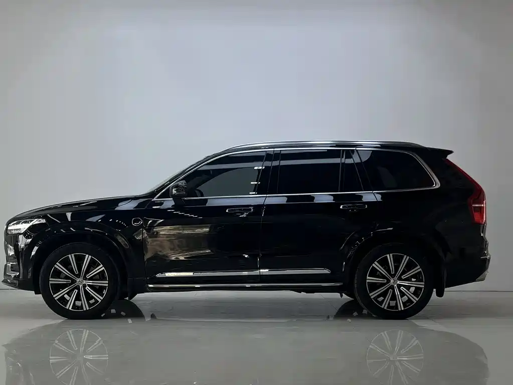 Volvo XC90 2020 — фото 6