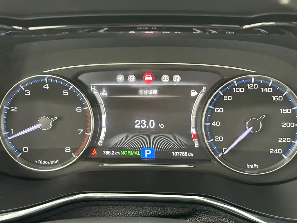GAC Motor Trumpchi M8 2018 — фото 9