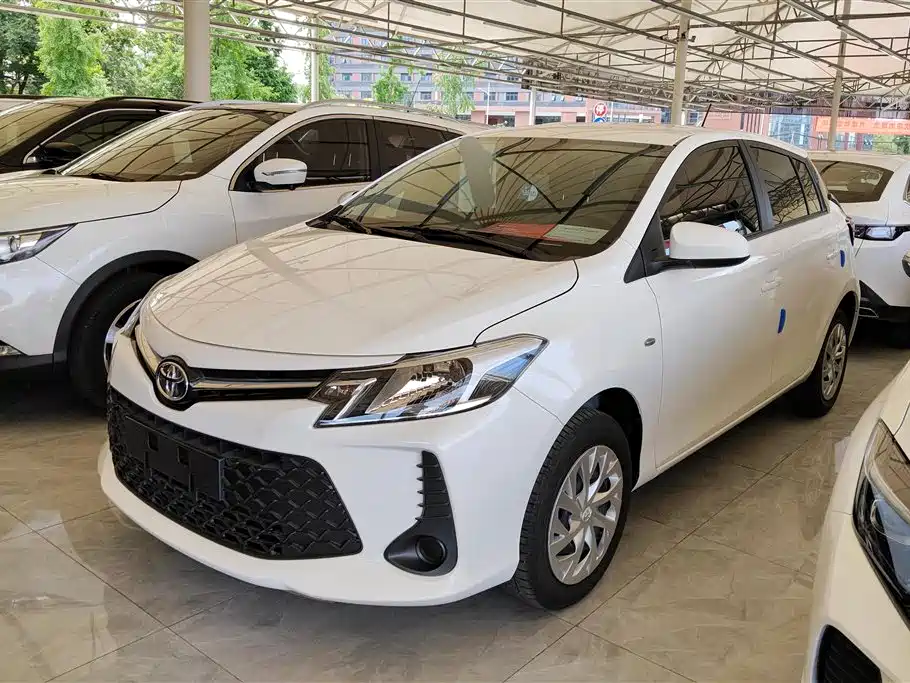 Toyota Vios FS 2022