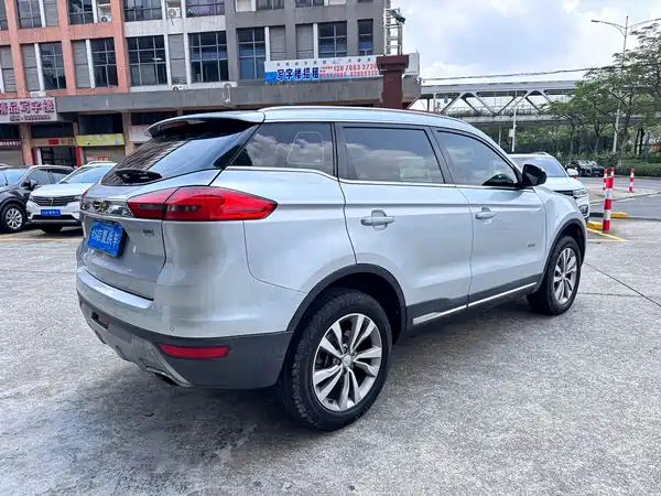 Geely Boyue 2018