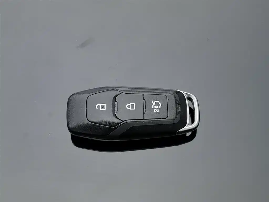 Ford Mustang 2015 — фото 19