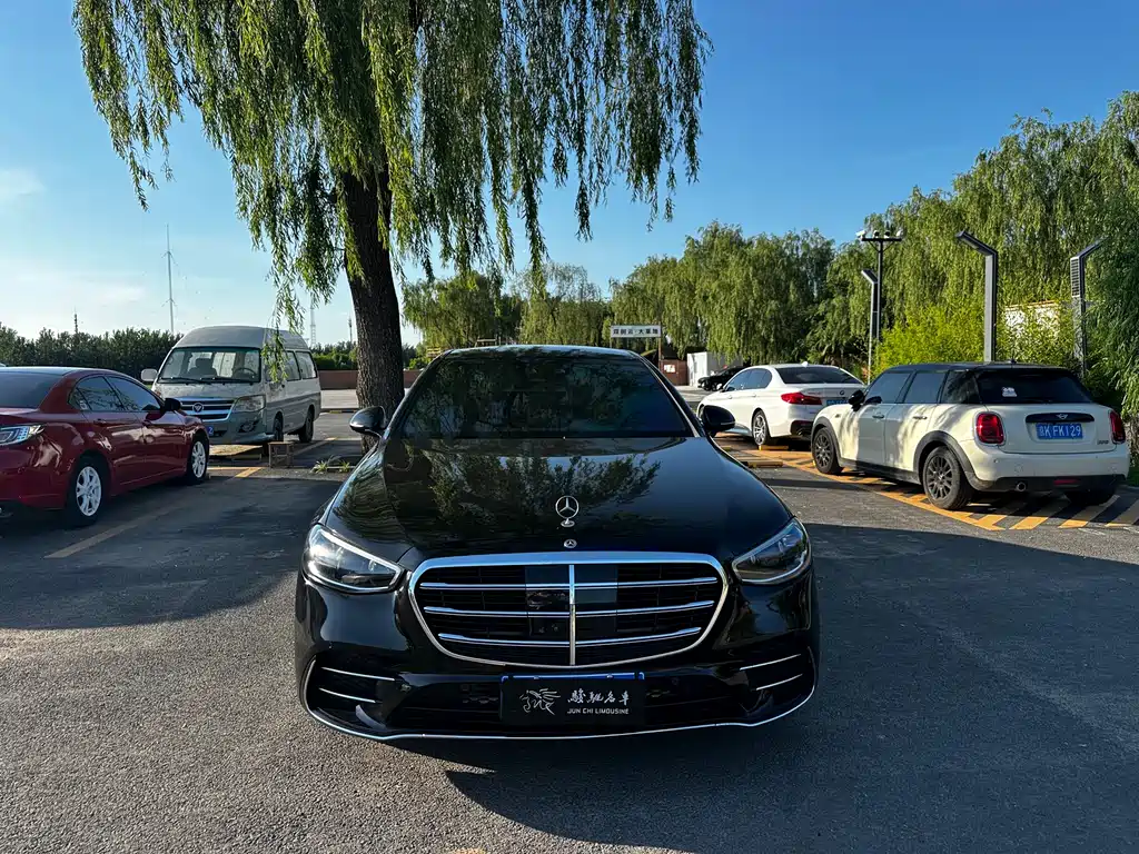Mercedes-Benz S-Class 2022 — фото 2