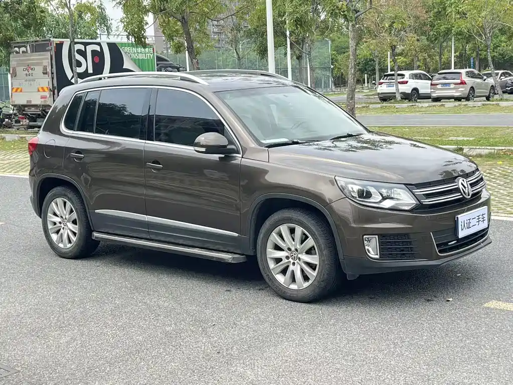 Volkswagen Tiguan 2014 — фото 3
