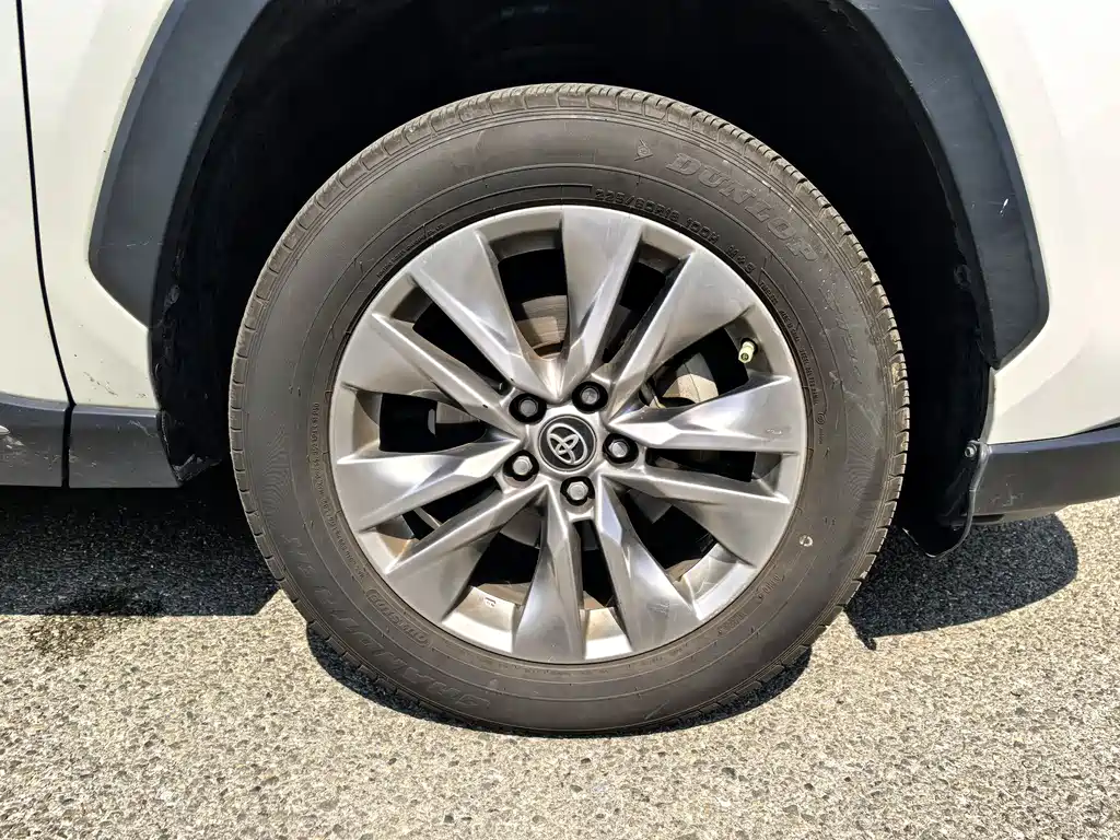 Toyota Wildlander 2021 — фото 18