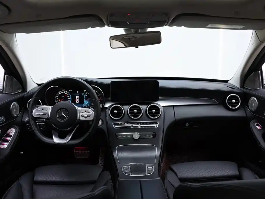 Mercedes-Benz C-Class 2020 — фото 24