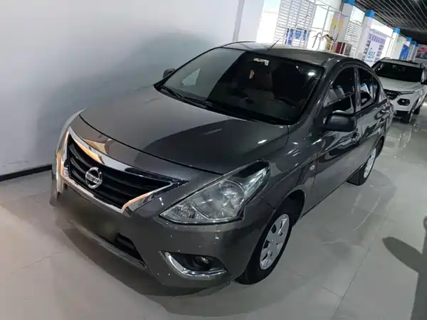 Nissan Sunny 2018