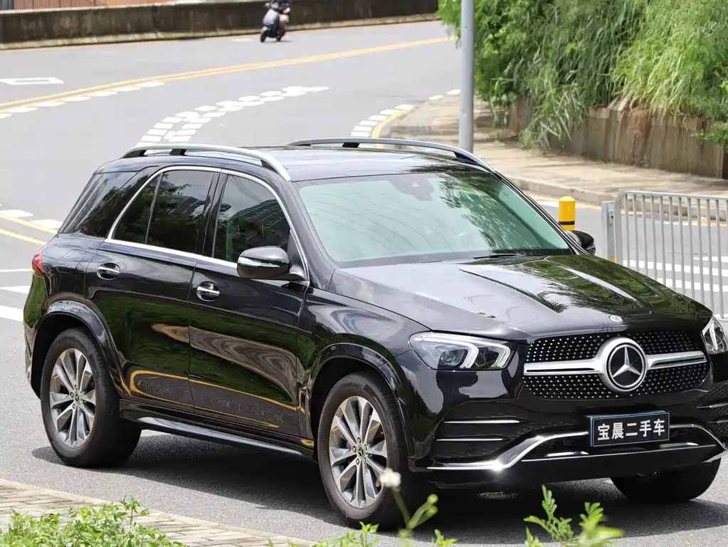 Mercedes-Benz GLE 2023 — фото 3