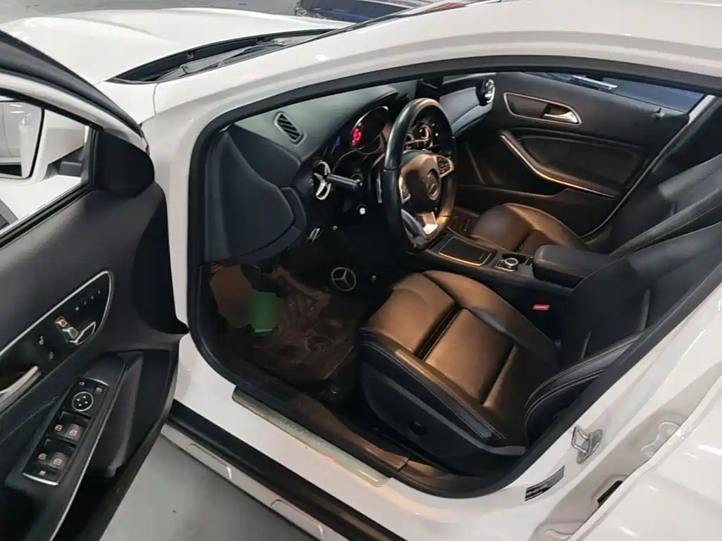 Mercedes-Benz GLA 2019 — фото 16