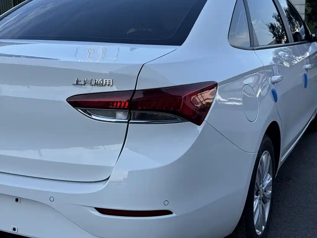 Buick Excelle 2021
