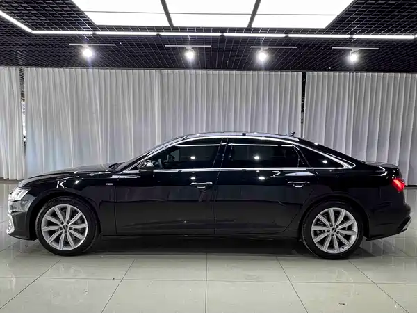 Audi A6L 2023