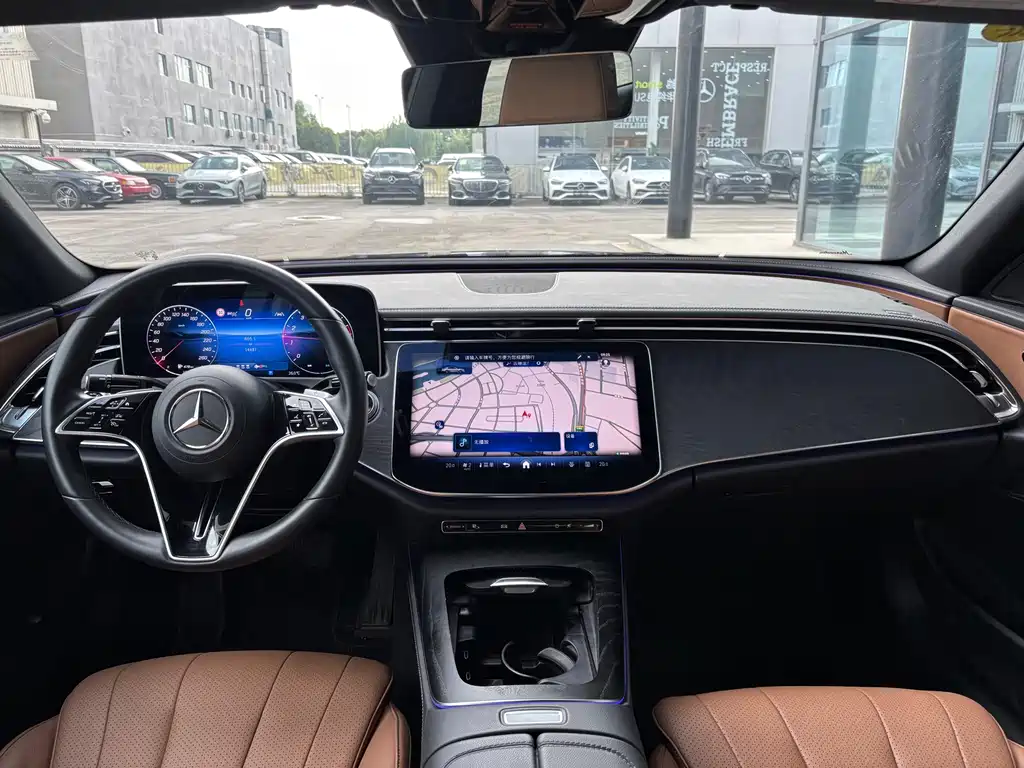 Mercedes-Benz E-Class 2024