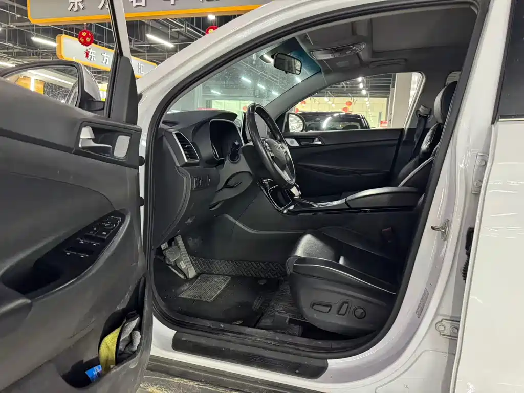 Hyundai Tucson 2019 — фото 4