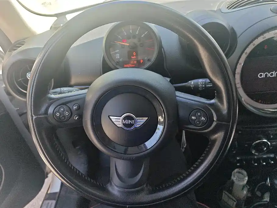 MINI JCW Countryman 2016 — фото 15
