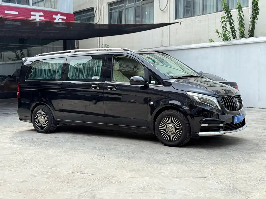 Mercedes-Benz Vito 2020 — фото 18