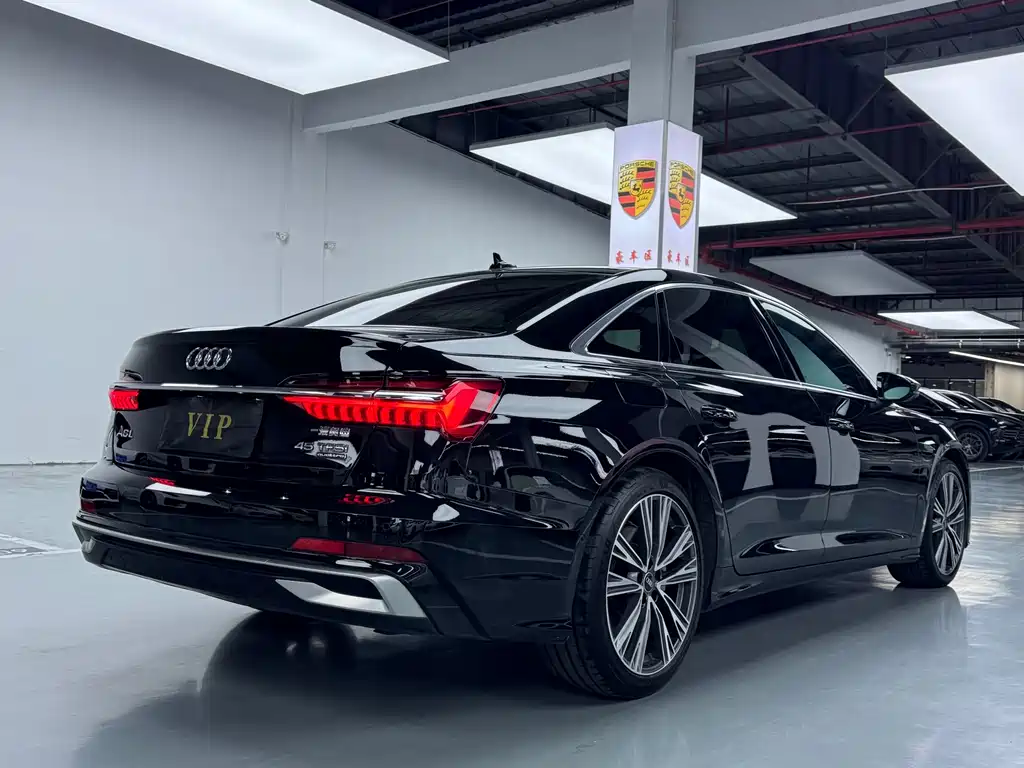 Audi A6L 2023 — фото 17