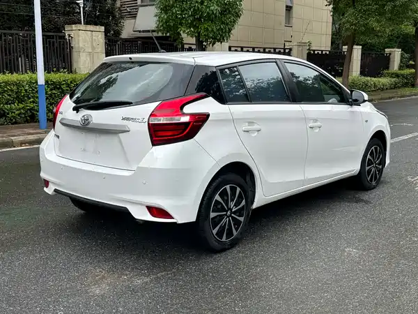 Toyota Yaris L 2019