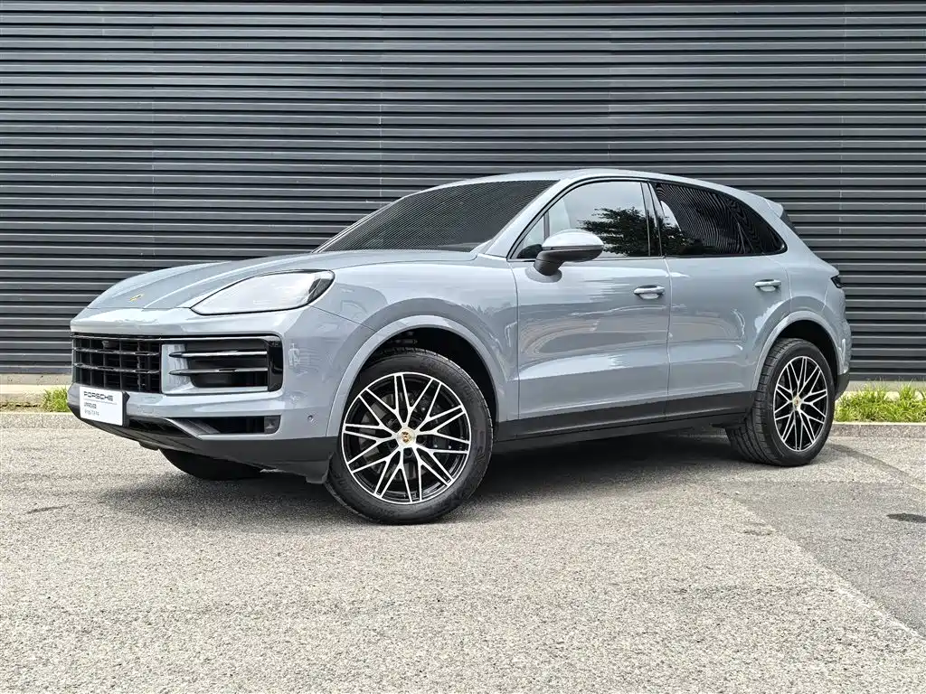 Porsche Cayenne 2025 — фото 1