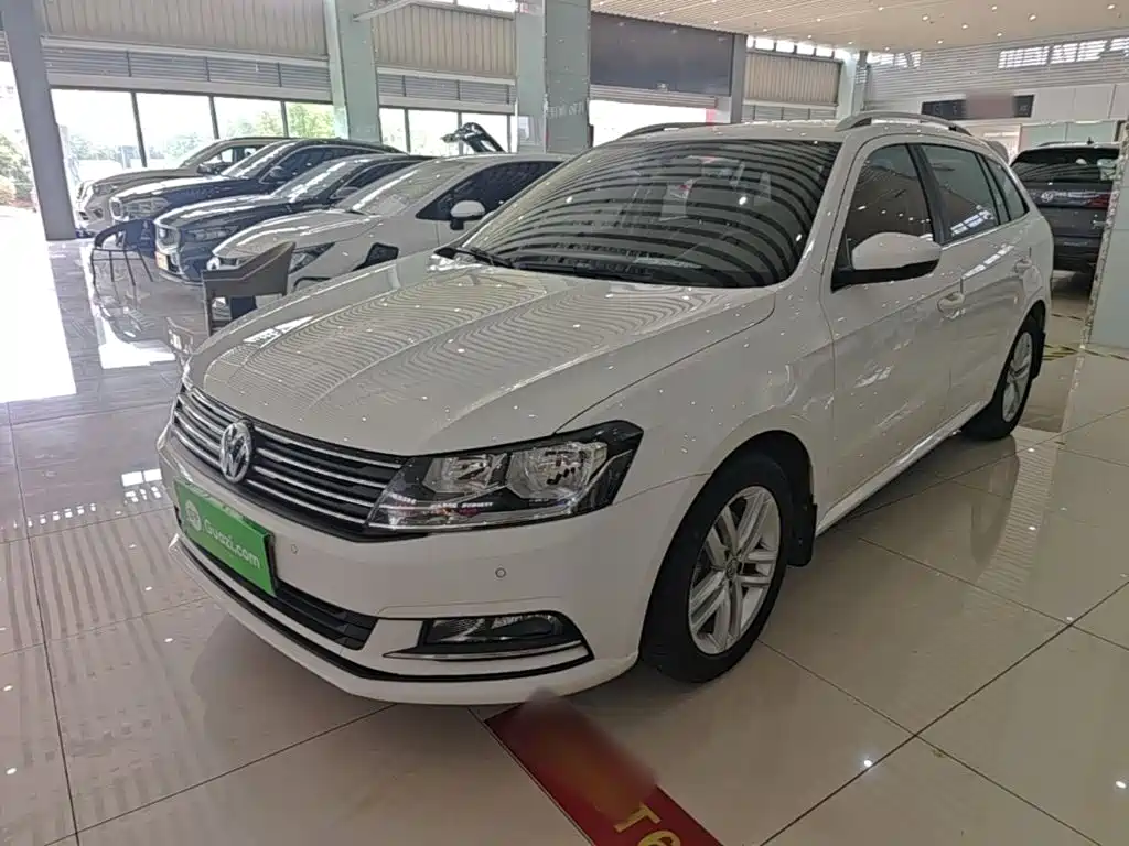 Volkswagen Gran Lavida 2018 — фото 1