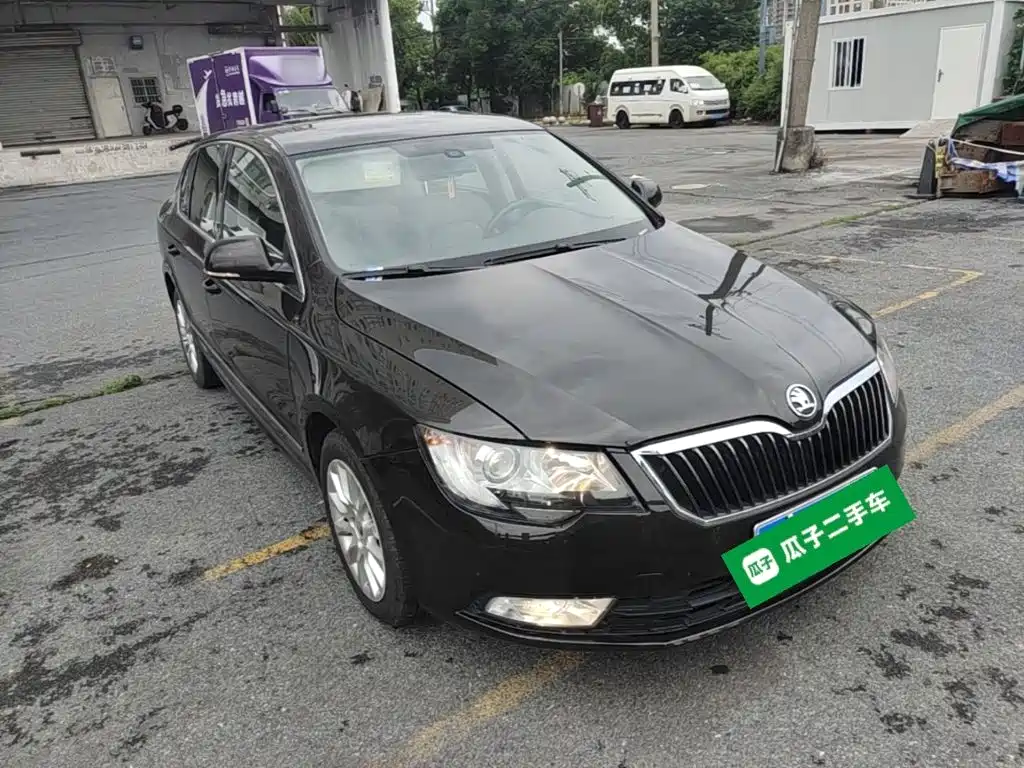 Skoda Superb 2015 — фото 4