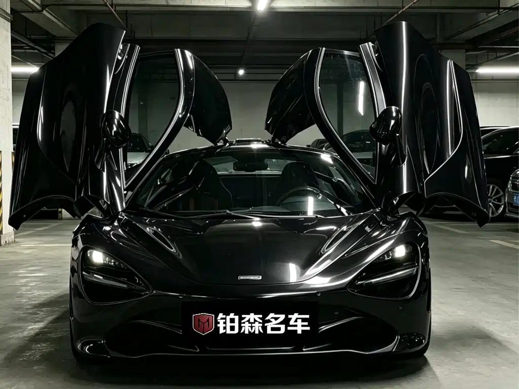 McLaren 720S 2020 — фото 2