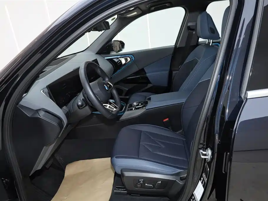 BMW X3 2025 — фото 17