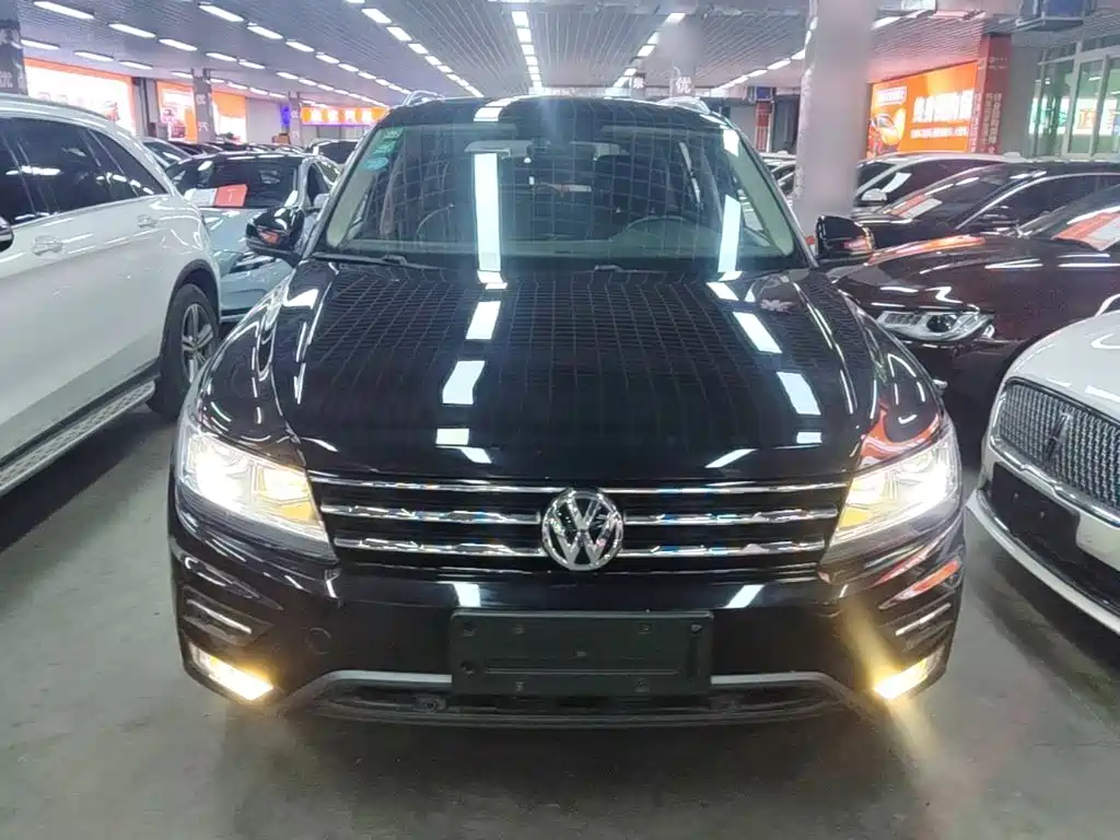 Volkswagen Tiguan L 2019 — фото 3