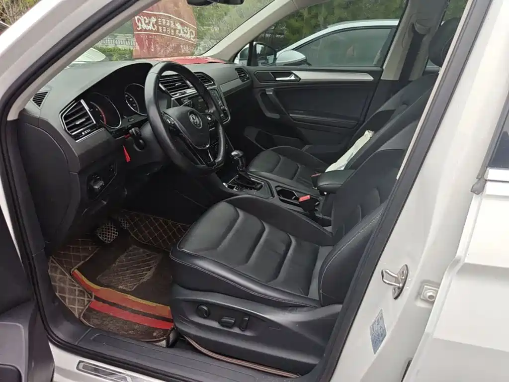 Volkswagen Tiguan L 2017 — фото 15